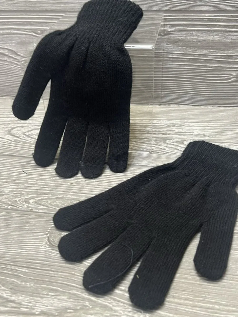 Women’s Black Knit Stretch Winter Gloves with Primitive Snowmen Applique